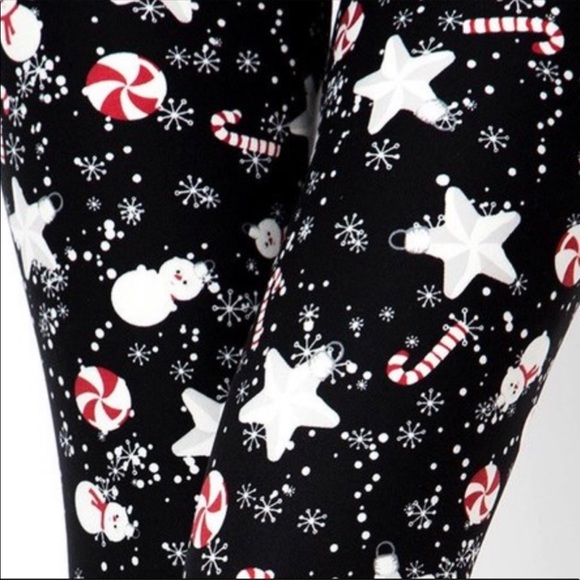 NWT❄️ ⛄️ Winter leggings! ⛄️❄️ - Picture 3 of 3